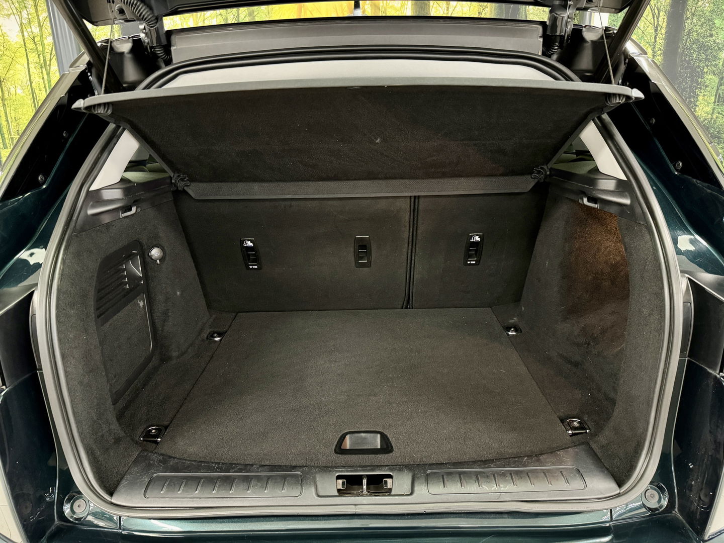 Land Rover Range Rover Evoque 2.0 TD4 HSE Dynamic | Head-Up Display | Meridian | Camera | Lane Assist | Dodehoeksensor | Leder | Memory Seats | Elektrische Achterklep | LED | Xenon |