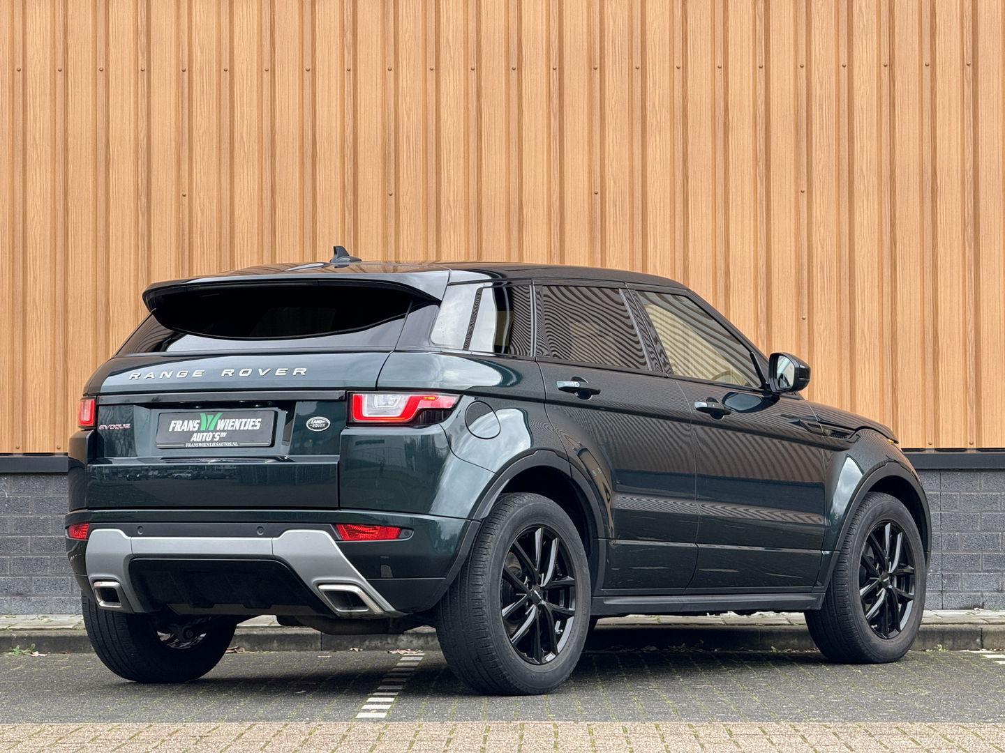 Land Rover Range Rover Evoque 2.0 TD4 HSE Dynamic | Head-Up Display | Meridian | Camera | Lane Assist | Dodehoeksensor | Leder | Memory Seats | Elektrische Achterklep | LED | Xenon |