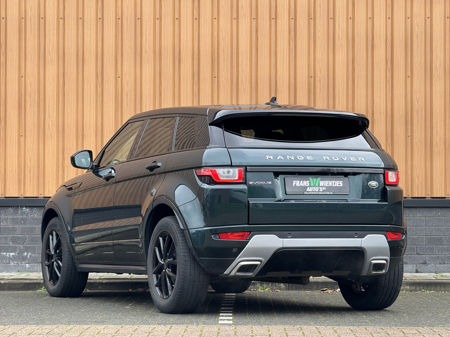 Land Rover Range Rover Evoque 2.0 TD4 HSE Dynamic | Head-Up Display | Meridian | Camera | Lane Assist | Dodehoeksensor | Leder | Memory Seats | Elektrische Achterklep | LED | Xenon |