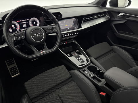 Audi A3 30 TFSI S-line Black optic | Pano | Virtual | Carplay | Cruise | Navi | Parkeersens.