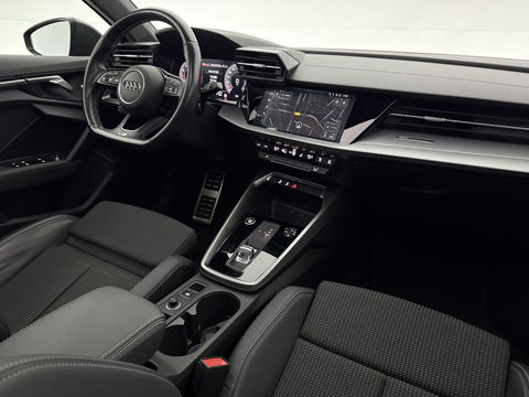 Audi A3 30 TFSI S-line Black optic | Pano | Virtual | Carplay | Cruise | Navi | Parkeersens.
