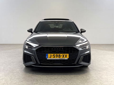 Audi A3 30 TFSI S-line Black optic | Pano | Virtual | Carplay | Cruise | Navi | Parkeersens.