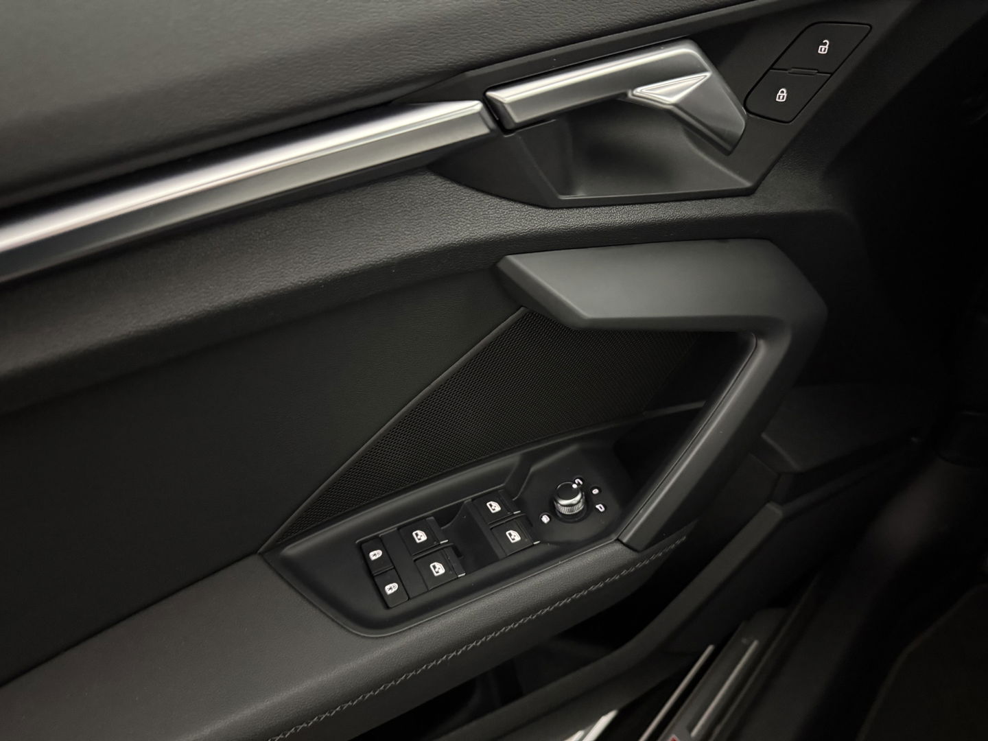 Audi A3 30 TFSI S-line Black optic | Pano | Virtual | Carplay | Cruise | Navi | Parkeersens.