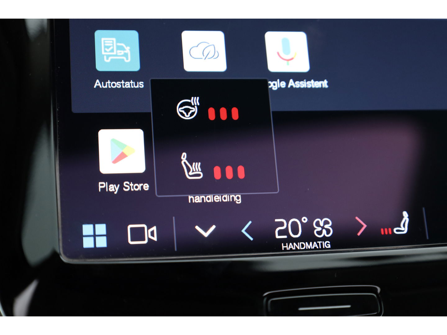 Volvo XC90 2.0 T8 Recharge AWD Plus Dark | Pano | Luchtvering | Elek. Trekhaak | Memory | 360cam | Stoel- Stuurverw. | Harman Kardon