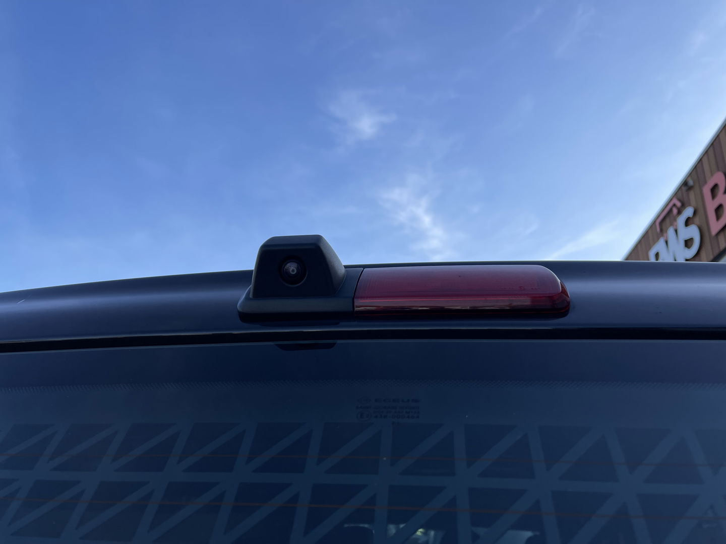 Renault Trafic 2.0 dCi 120pk T29 L2H1 Work Edition / vaste prijs rijklaar € 17.950 ex btw / euro 6 / bpm vrij / lease vanaf € 302 / imperial / trekhaak / camera / airco / cruise control