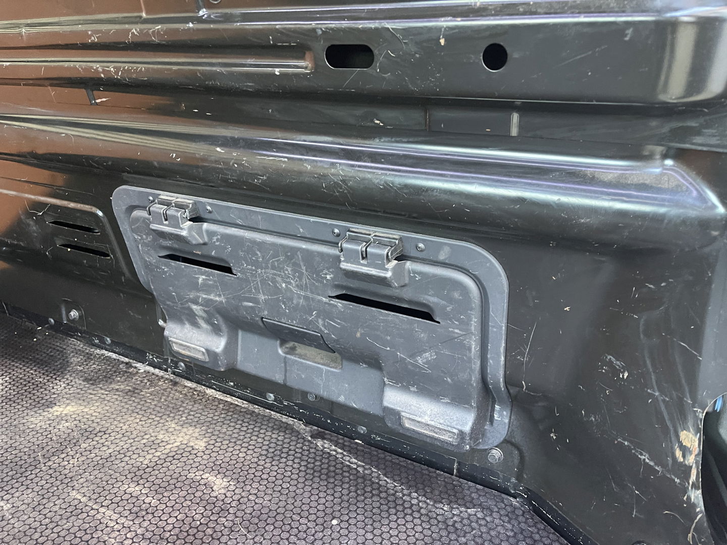 Renault Trafic 2.0 dCi 120pk T29 L2H1 Work Edition / vaste prijs rijklaar € 17.950 ex btw / euro 6 / bpm vrij / lease vanaf € 302 / imperial / trekhaak / camera / airco / cruise control