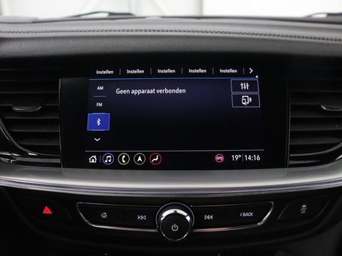 Opel Insignia 2.0 Turbo GSI 4X4 | 230pk | Origineel NL | Head-Up | Adaptive cruise | BOSE Sound | Stoelverwarming | Matrix LED | Camera | Alcantara | Carplay | Navigatie | Keyless | Stuurverwarming | 121.800km NAP
