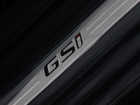 Opel Insignia 2.0 Turbo GSI 4X4 | 230pk | Origineel NL | Head-Up | Adaptive cruise | BOSE Sound | Stoelverwarming | Matrix LED | Camera | Alcantara | Carplay | Navigatie | Keyless | Stuurverwarming | 121.800km NAP