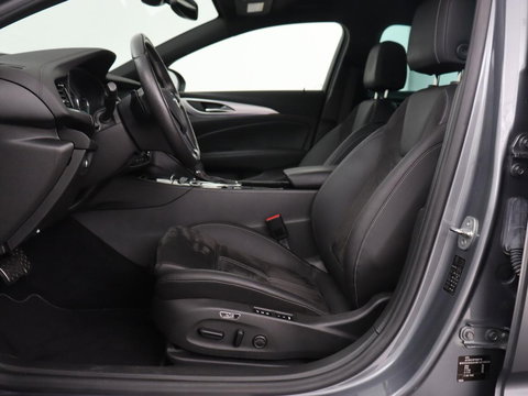 Opel Insignia 2.0 Turbo GSI 4X4 | 230pk | Origineel NL | Head-Up | Adaptive cruise | BOSE Sound | Stoelverwarming | Matrix LED | Camera | Alcantara | Carplay | Navigatie | Keyless | Stuurverwarming | 121.800km NAP