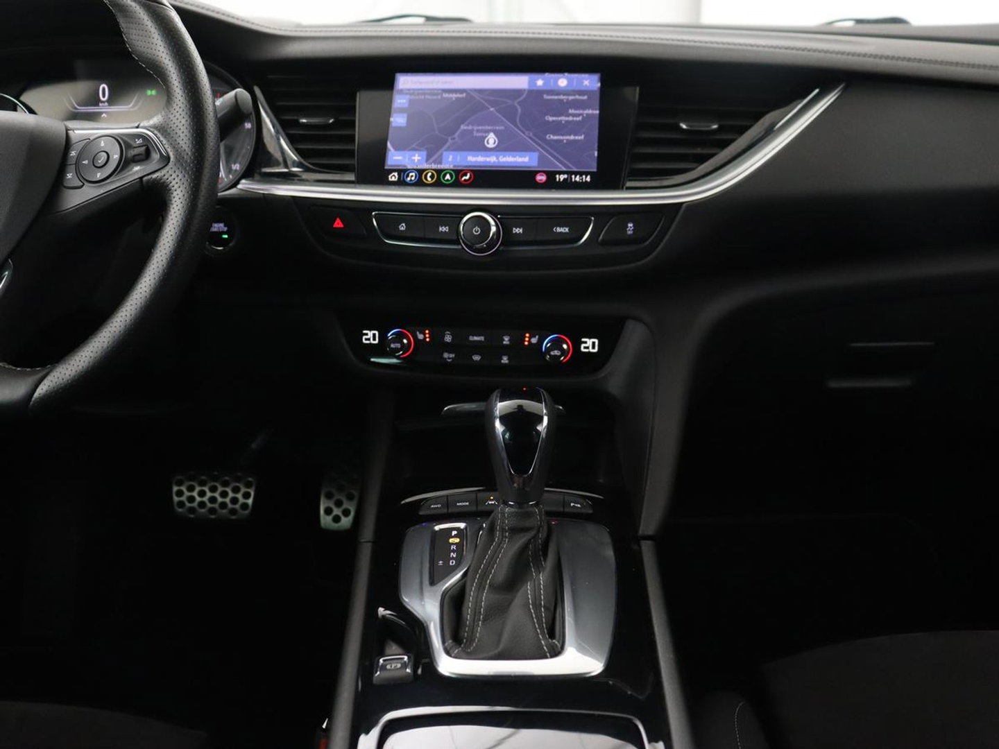 Opel Insignia 2.0 Turbo GSI 4X4 | 230pk | Origineel NL | Head-Up | Adaptive cruise | BOSE Sound | Stoelverwarming | Matrix LED | Camera | Alcantara | Carplay | Navigatie | Keyless | Stuurverwarming | 121.800km NAP