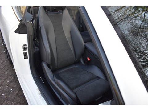 Mercedes-Benz E-Klasse Cabrio 200 AMG Line Navigatie | Cruise Control | Virtual Cockpit | Stoelverwarming | Camera