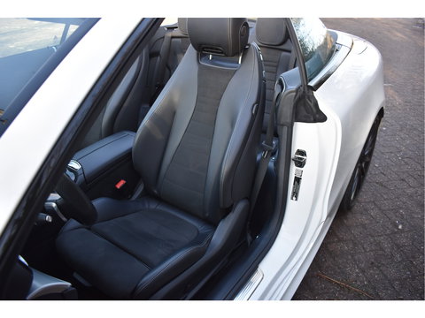 Mercedes-Benz E-Klasse Cabrio 200 AMG Line Navigatie | Cruise Control | Virtual Cockpit | Stoelverwarming | Camera