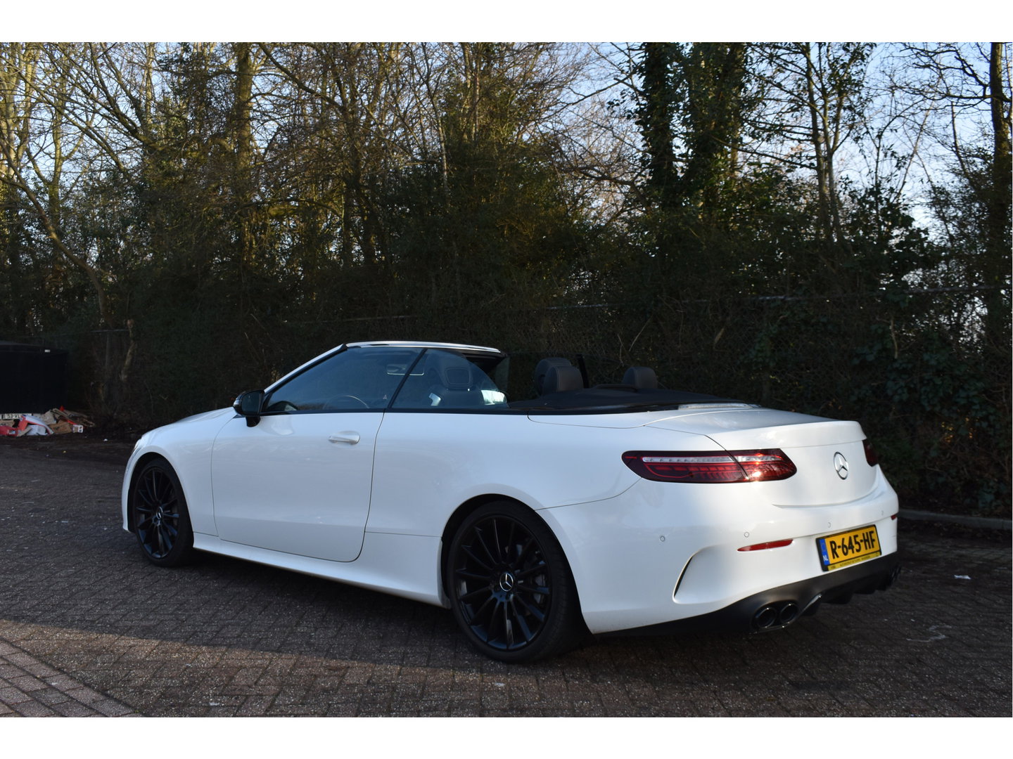 Mercedes-Benz E-Klasse Cabrio 200 AMG Line Navigatie | Cruise Control | Virtual Cockpit | Stoelverwarming | Camera