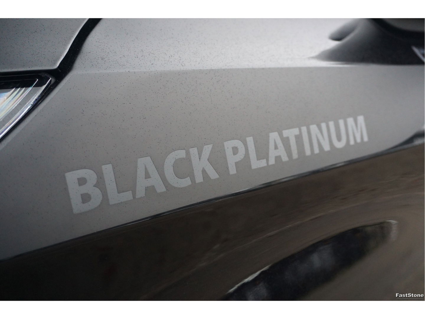 Ford Transit Custom 320L 2.5 PHEV Hybride 233PK DC Black Platinum PRIJS INCL. BPM !! Navi, 360° Cam, 17" LM, LED, Leder Interieur!! NR. HYB005