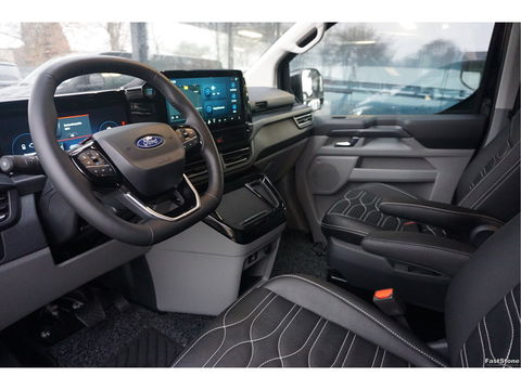 Ford Transit Custom 320L 2.5 PHEV Hybride 233PK DC Black Platinum PRIJS INCL. BPM !! Navi, 360° Cam, 17" LM, LED, Leder Interieur!! NR. HYB005