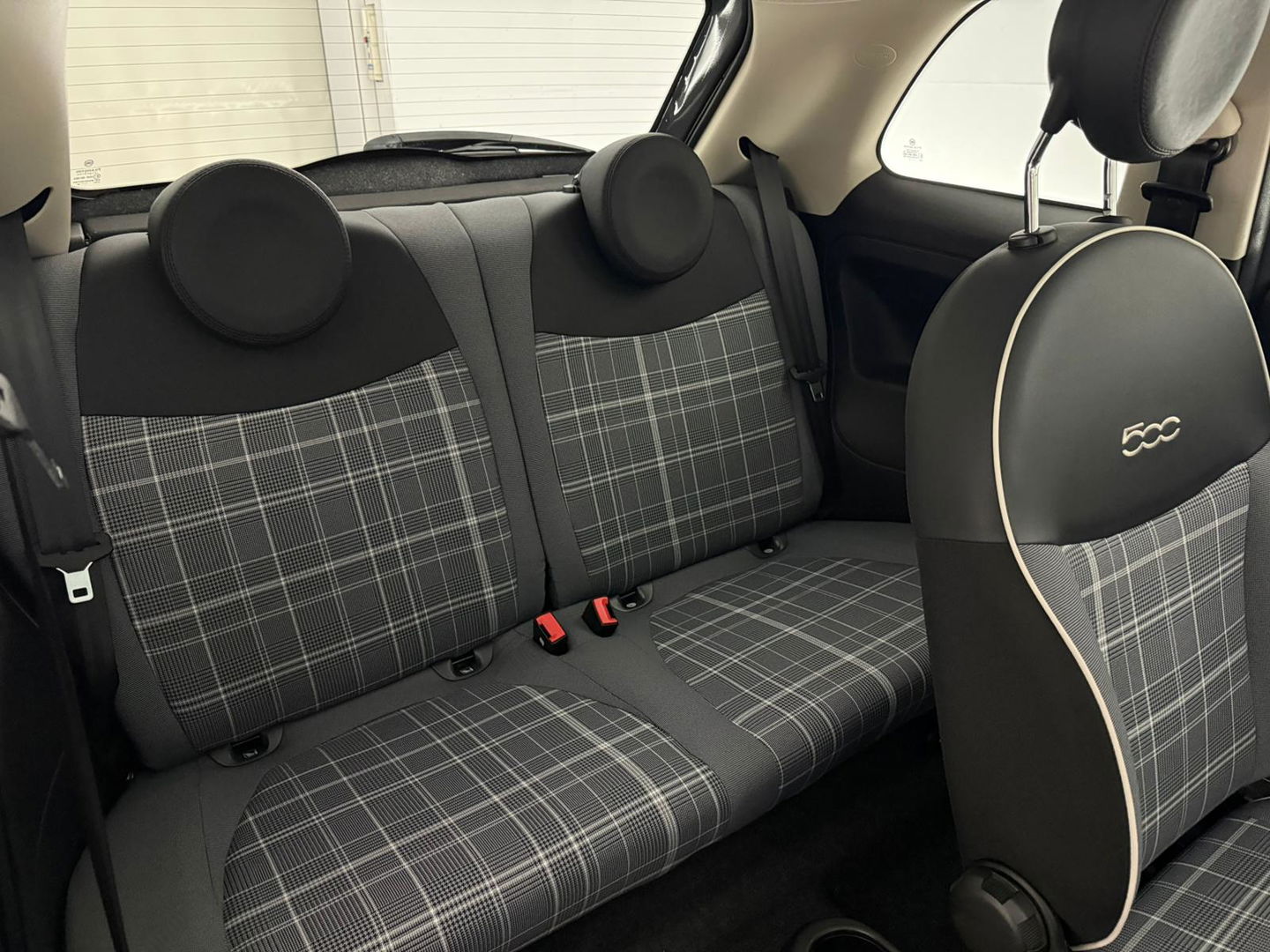 Fiat 500 0.9 TwinAir Turbo Lounge | Pano | Airco | Cruise | Navi | Carplay | Parkeersens. | NAP