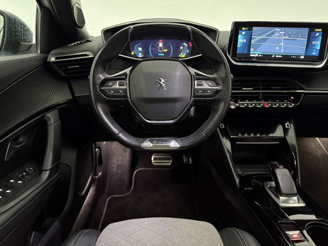 Peugeot e-2008 EV GT-Line 50 kWh | SOH 91% | Pano | Virtual | Adap.Cruise | Clima | Carplay | Camera | Stoelverw. | Keyless