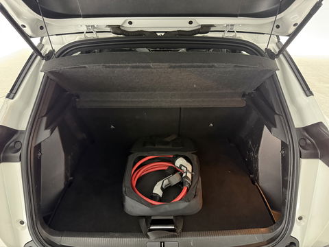 Peugeot e-2008 EV GT-Line 50 kWh | SOH 91% | Pano | Virtual | Adap.Cruise | Clima | Carplay | Camera | Stoelverw. | Keyless