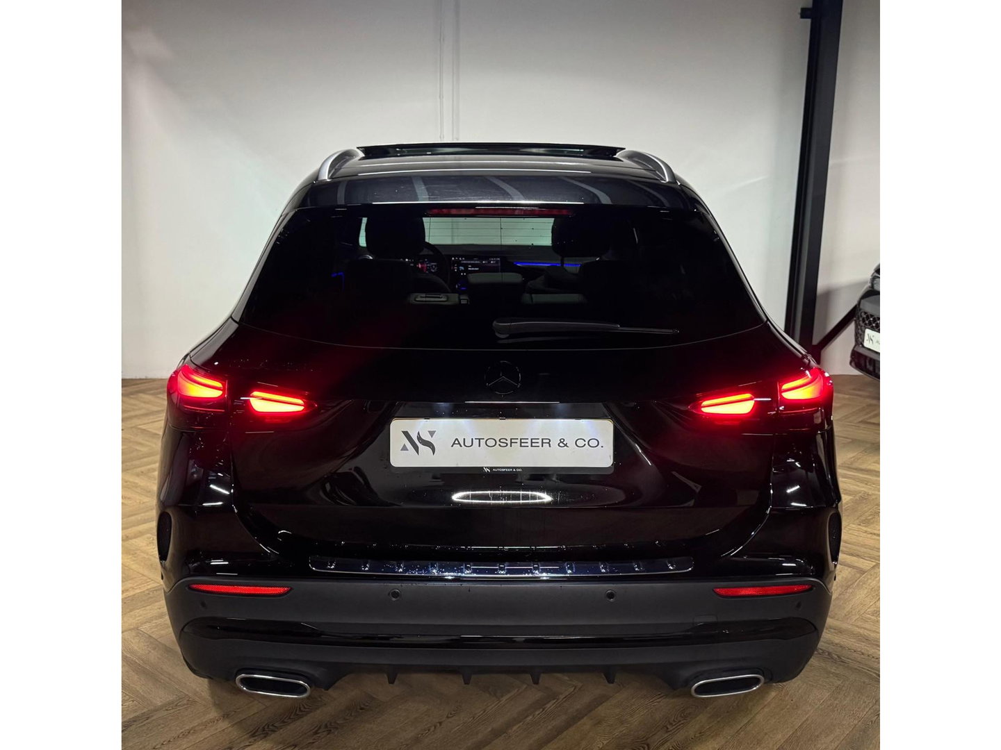 Mercedes-Benz GLA 250 e AMG PANO KEYLESS VOL'