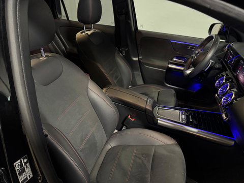 Mercedes-Benz GLA 250 e AMG PANO KEYLESS VOL'