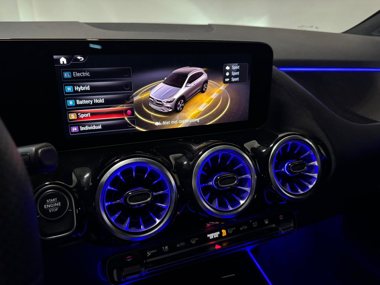 Mercedes-Benz GLA 250 e AMG PANO KEYLESS VOL'