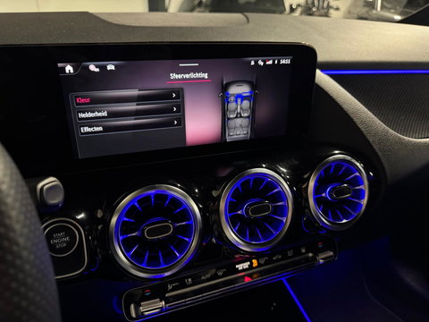 Mercedes-Benz GLA 250 e AMG PANO KEYLESS VOL'