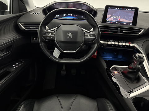 Peugeot 3008 1.2 PureTech | Virtual | Carplay | Trekh. | Cruise | Navi | LED | Parkeersens. | NAP