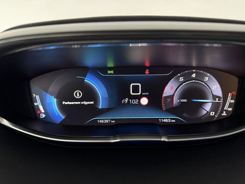 Peugeot 3008 1.2 PureTech | Virtual | Carplay | Trekh. | Cruise | Navi | LED | Parkeersens. | NAP