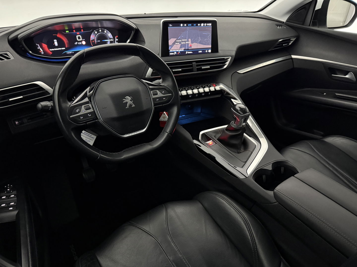 Peugeot 3008 1.2 PureTech | Virtual | Carplay | Trekh. | Cruise | Navi | LED | Parkeersens. | NAP