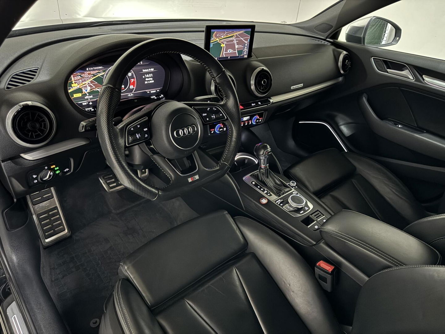 Audi S3 2.0 TFSI S3 Quattro Pano RS Seats B&O Virtual ACC Sfeerv.