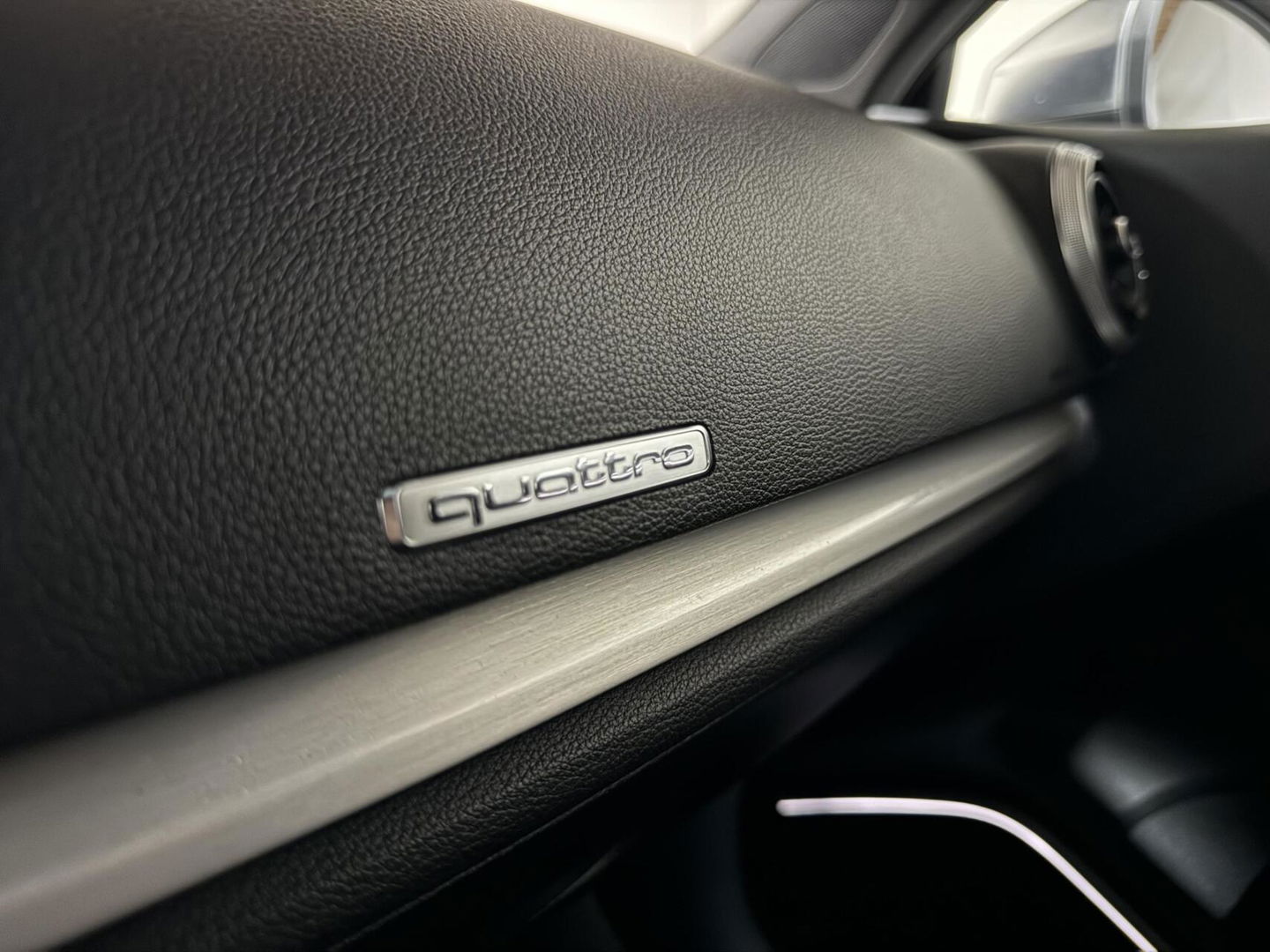 Audi S3 2.0 TFSI S3 Quattro Pano RS Seats B&O Virtual ACC Sfeerv.