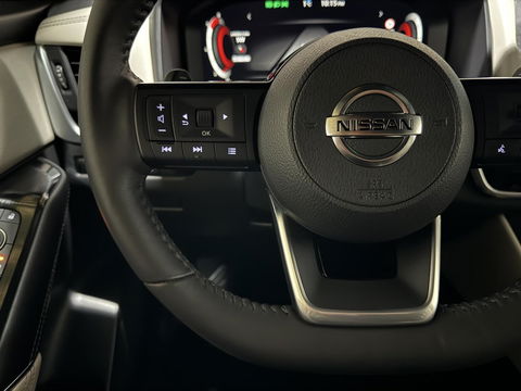 Nissan QASHQAI 1.3 DIG-T Tekna+ Pano 360° HUD Carplay ACC