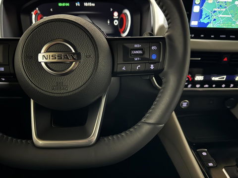 Nissan QASHQAI 1.3 DIG-T Tekna+ Pano 360° HUD Carplay ACC
