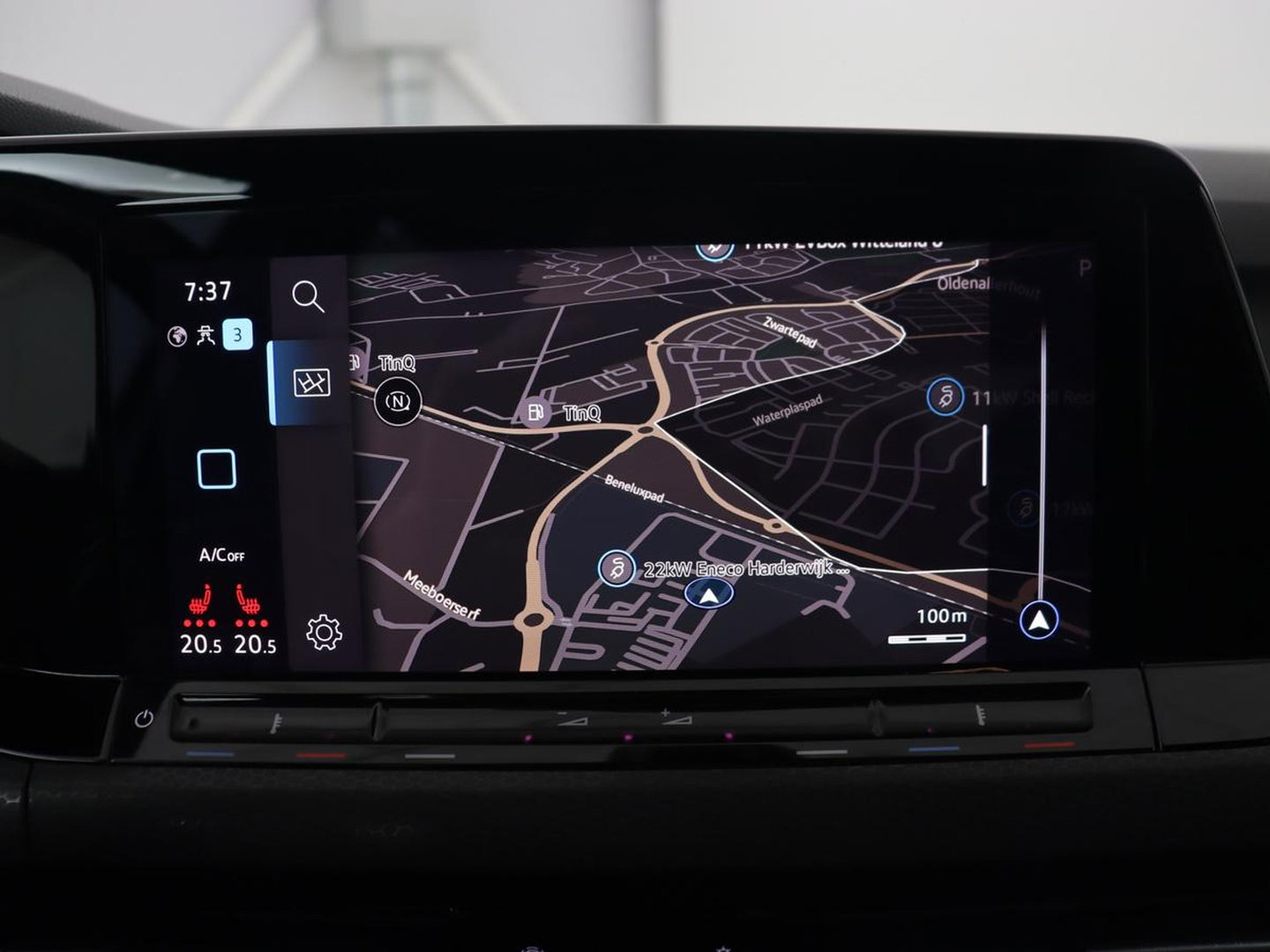 Volkswagen Golf 1.4 eHybrid GTE | Stoelverwarming | Adaptive cruise | Carplay | Navigatie | Parkeerhulp | Full LED | Sfeerverlichting | Climate control | PHEV | Plug In