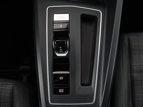 Volkswagen Golf 1.4 eHybrid GTE | Stoelverwarming | Adaptive cruise | Carplay | Navigatie | Parkeerhulp | Full LED | Sfeerverlichting | Climate control | PHEV | Plug In