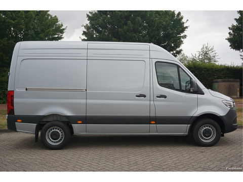 Mercedes-Benz Sprinter 317CDI Pro L2H2 BPM VRIJ!! 10.25" Mbux Cam, Gev. Stoel, 3.5T Trekgewicht, LED!! NR. A052*