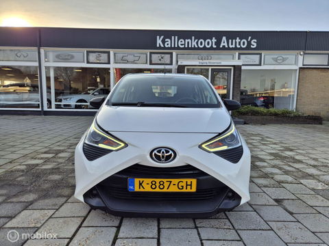 Toyota Aygo 1.0 VVT-i x-fun, 5-Drs, Carplay, Navi, LED, NAP!