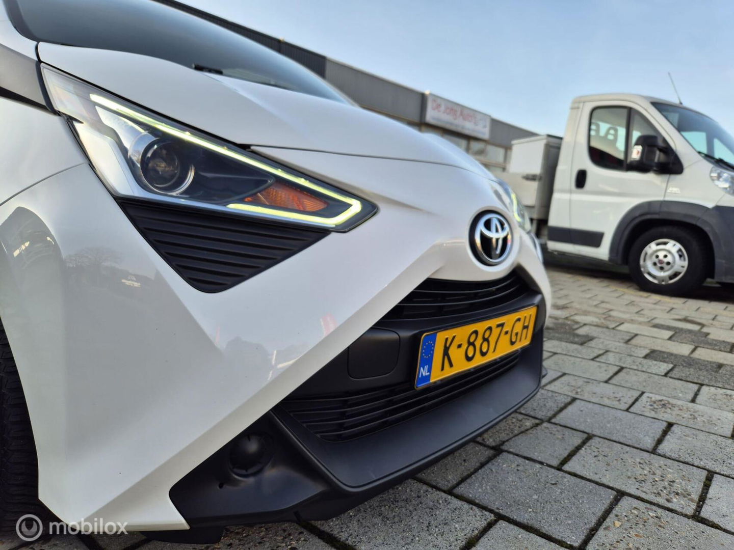 Toyota Aygo 1.0 VVT-i x-fun, 5-Drs, Carplay, Navi, LED, NAP!