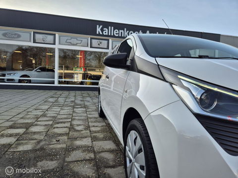 Toyota Aygo 1.0 VVT-i x-fun, 5-Drs, Carplay, Navi, LED, NAP!