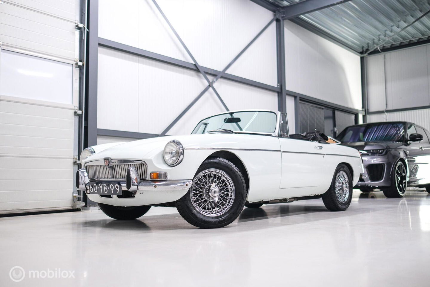 MG B 1.8 Roadster Overdrive 1973 | spaakwielen | stalen bumpers | rijdersauto |