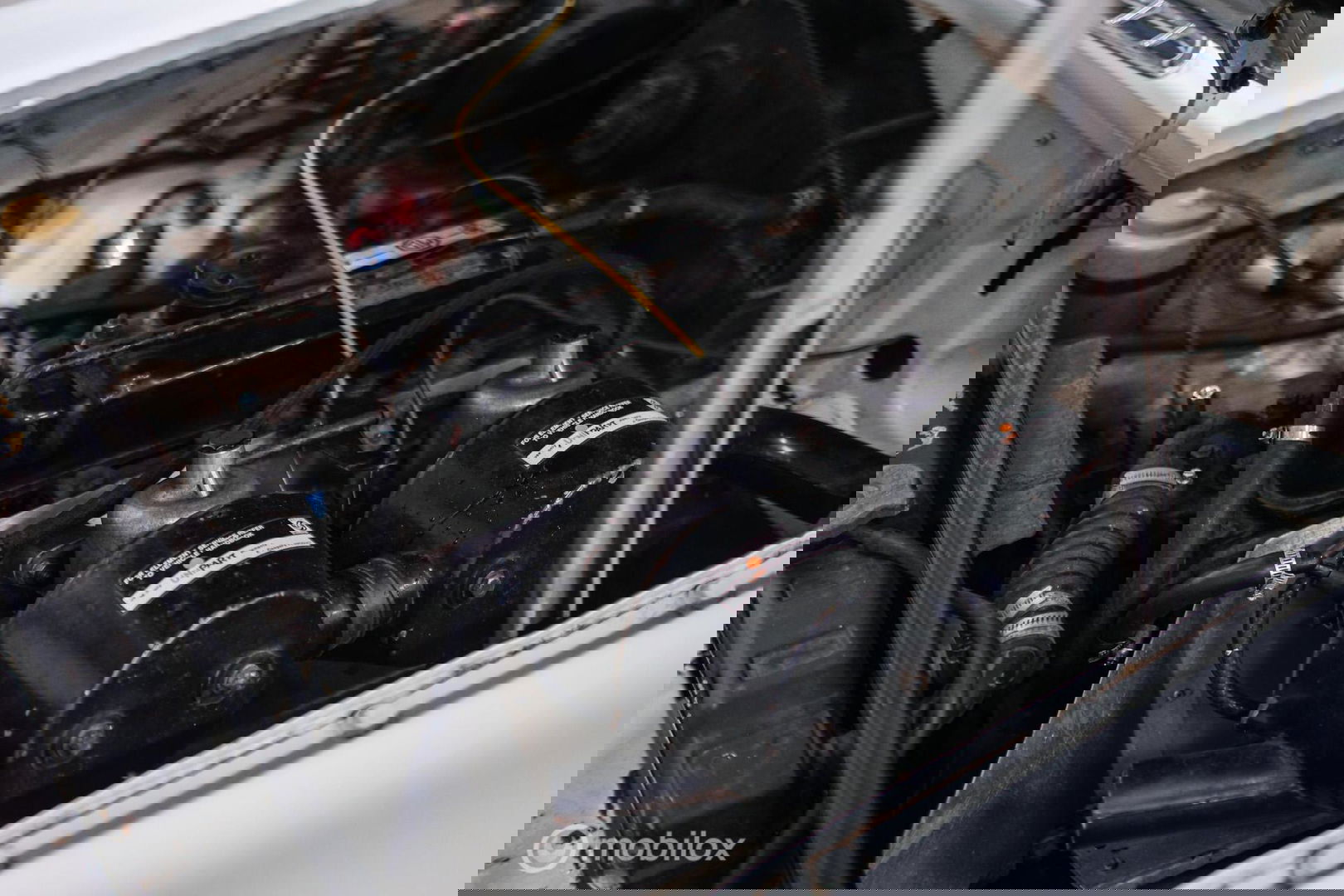 MG B 1.8 Roadster Overdrive 1973 | spaakwielen | stalen bumpers | rijdersauto |