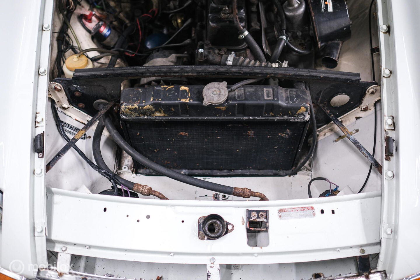 MG B 1.8 Roadster Overdrive 1973 | spaakwielen | stalen bumpers | rijdersauto |