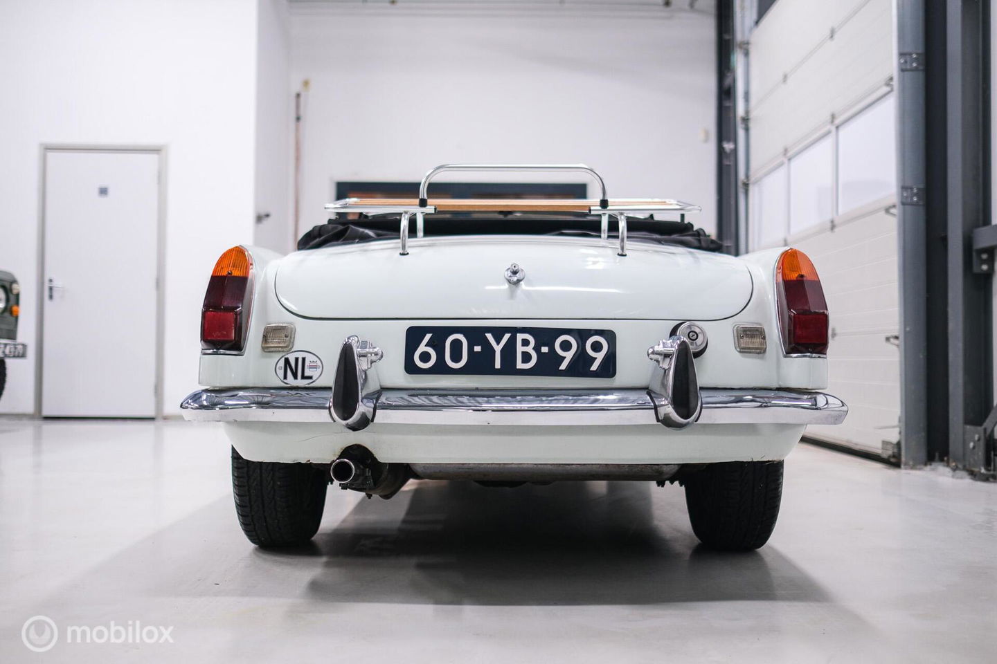 MG B 1.8 Roadster Overdrive 1973 | spaakwielen | stalen bumpers | rijdersauto |