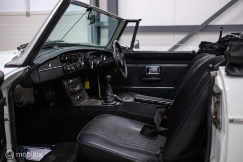 MG B 1.8 Roadster Overdrive 1973 | spaakwielen | stalen bumpers | rijdersauto |