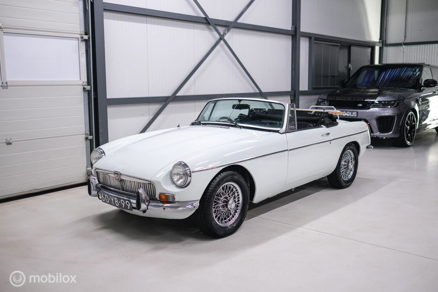 MG B 1.8 Roadster Overdrive 1973 | spaakwielen | stalen bumpers | rijdersauto |