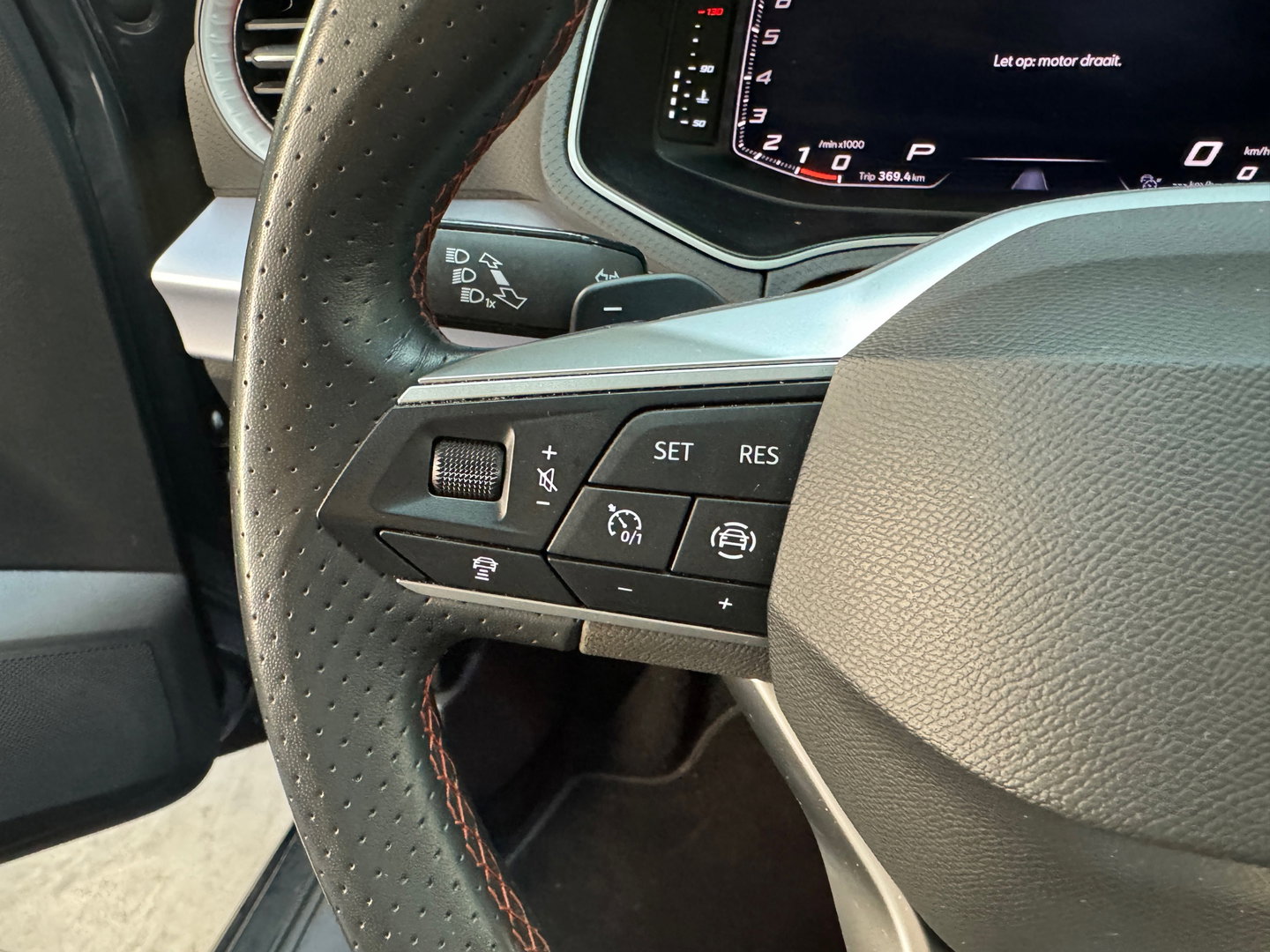 SEAT Ibiza 1.0 EcoTSI FR Pano|Keyless|Camera|ACC|Lane Assist