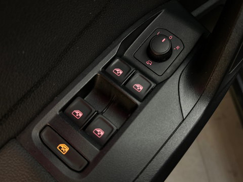 SEAT Ibiza 1.0 EcoTSI FR Pano|Keyless|Camera|ACC|Lane Assist