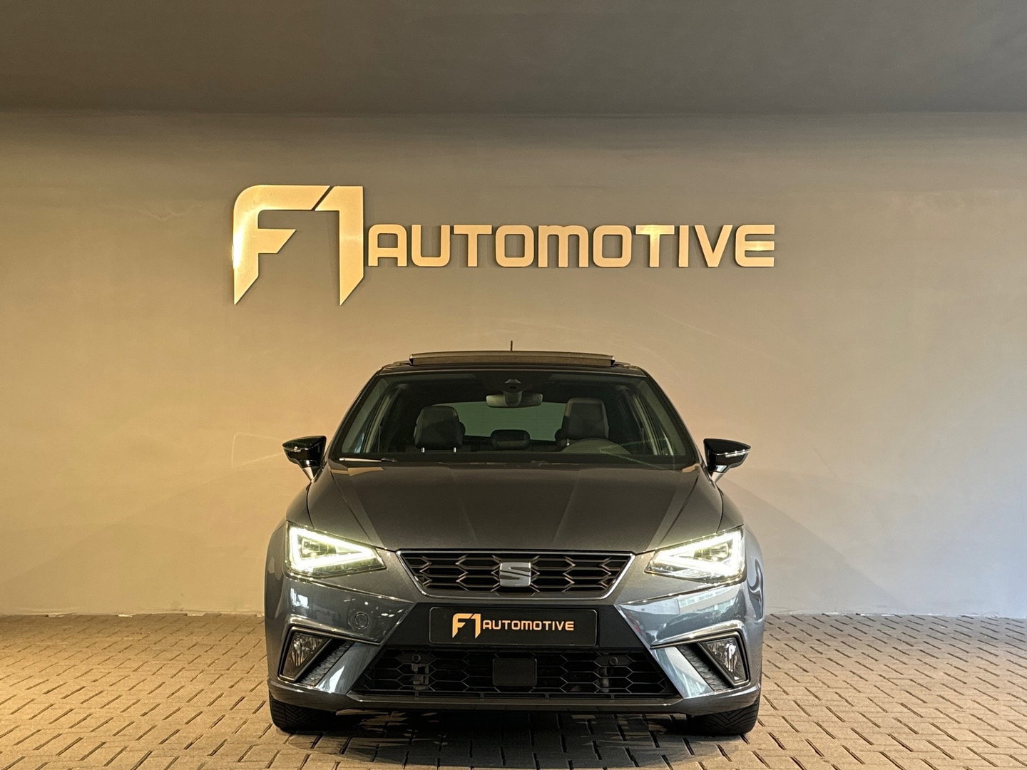 SEAT Ibiza 1.0 EcoTSI FR Pano|Keyless|Camera|ACC|Lane Assist