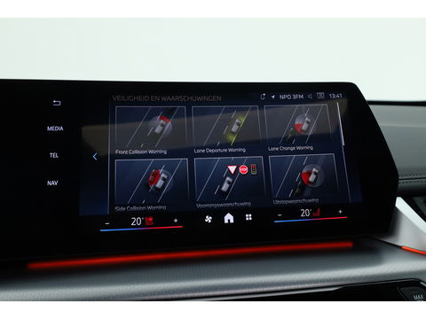 BMW X1 xDrive30e M Sport | Pano | Elek. trekhaak | HUD | Keyless | 360cam | Stoel- Stuurverw. | H&K