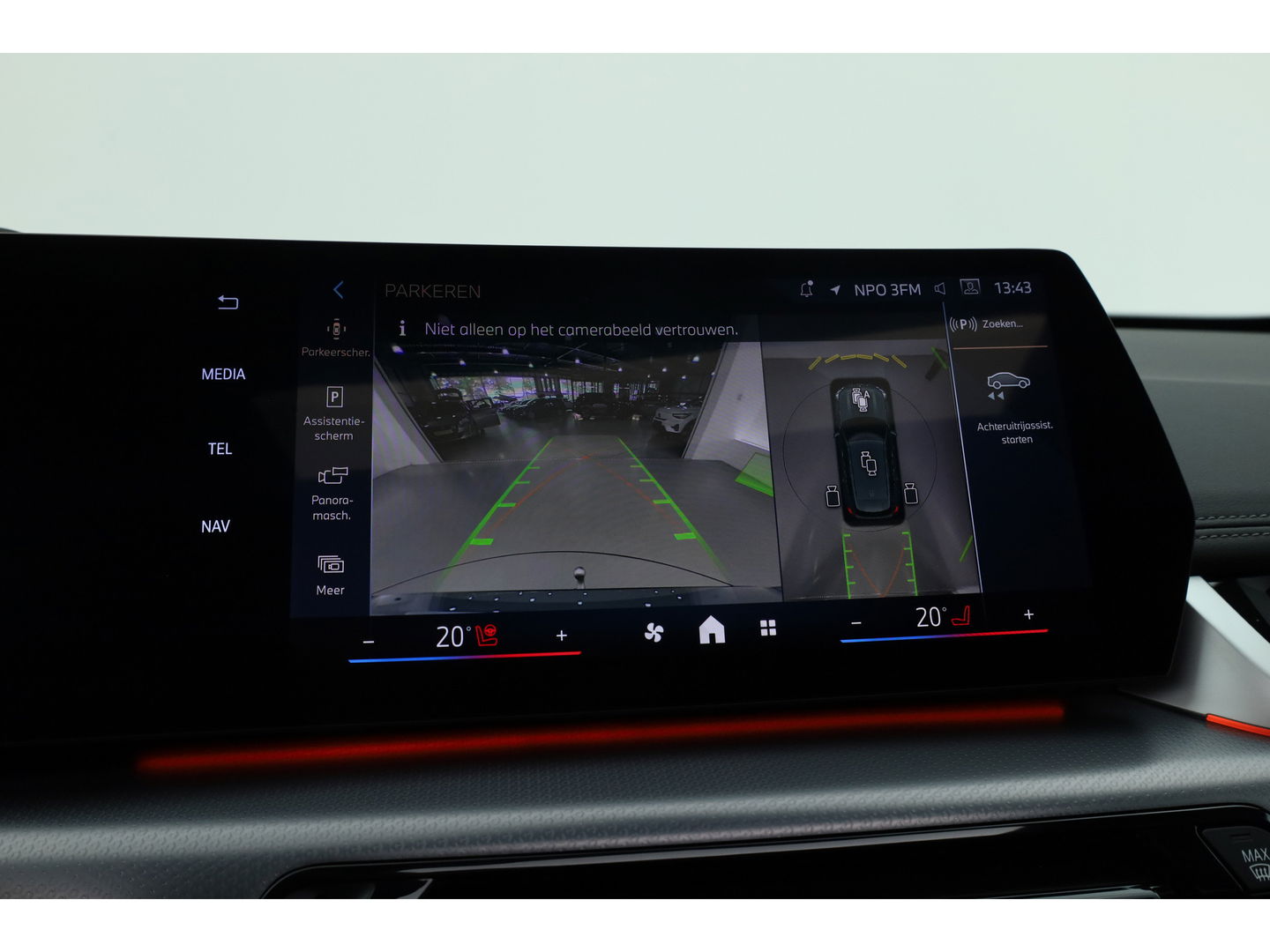 BMW X1 xDrive30e M Sport | Pano | Elek. trekhaak | HUD | Keyless | 360cam | Stoel- Stuurverw. | H&K